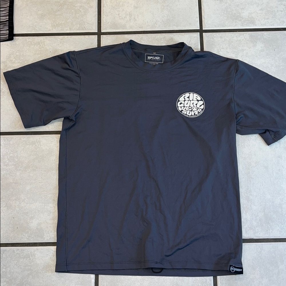Wow! gray rip curl rashie rashguard The Search swim scuba wetsuit T shirt UPF 50